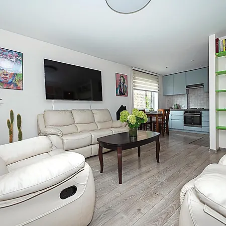 Algirdo Apartments, Self Check-in, Free Private Parking *