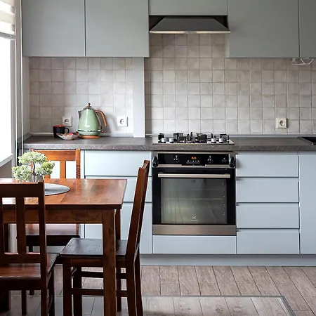 Algirdo Apartments, Self Check-in, Free Private Parking * Vilnius