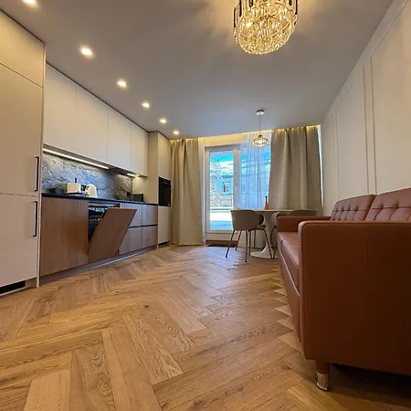 Algirdo Apartments, Self Check-in, Free Private Parking アパート ヴィリニュス