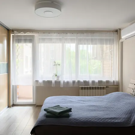 Algirdo Apartments, Self Check-in, Free Private Parking * Vilnius