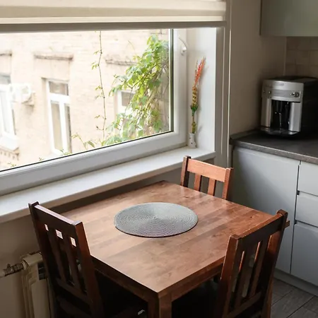 Algirdo Apartments, Self Check-in, Free Private Parking Appartement Vilnius