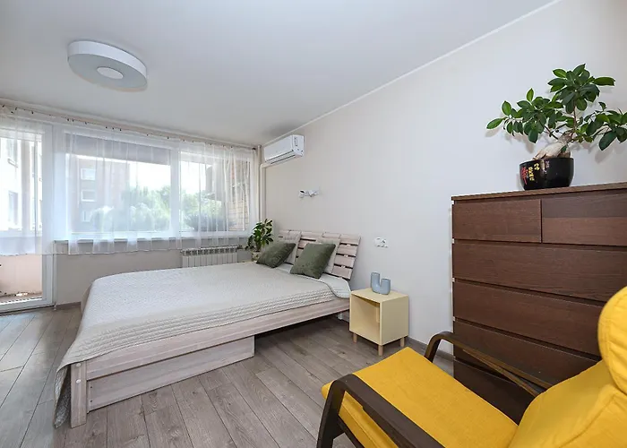 Algirdo Apartments, Self Check-in, Free Private Parking * ヴィリニュス