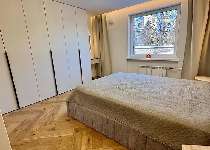 Daire Algirdo Apartments, Self Check-in, Free Private Parking *