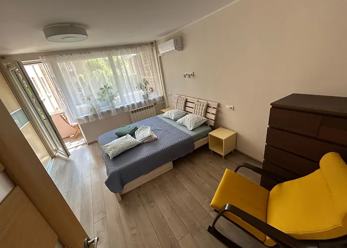 Algirdo Apartments, Self Check-in, Free Private Parking Lägenhet